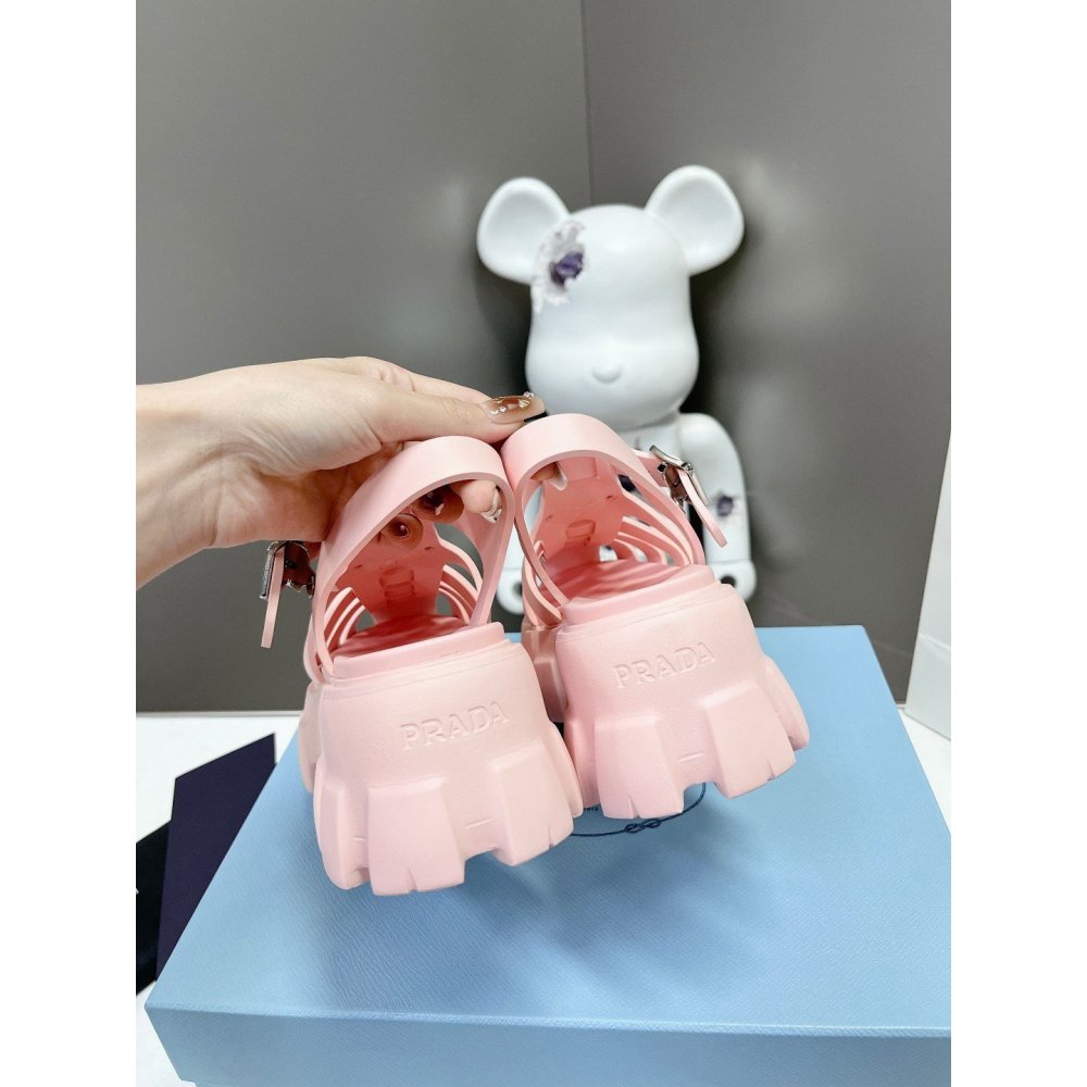 Cheap Reps Prada Foam Sandals in Light Pink Rubber