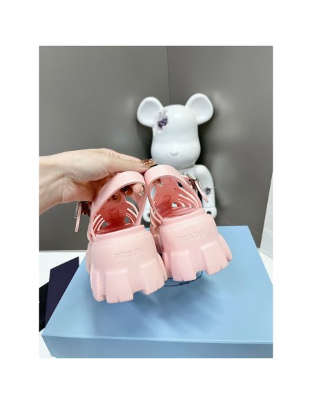 Cheap Reps Prada Foam Sandals in Light Pink Rubber