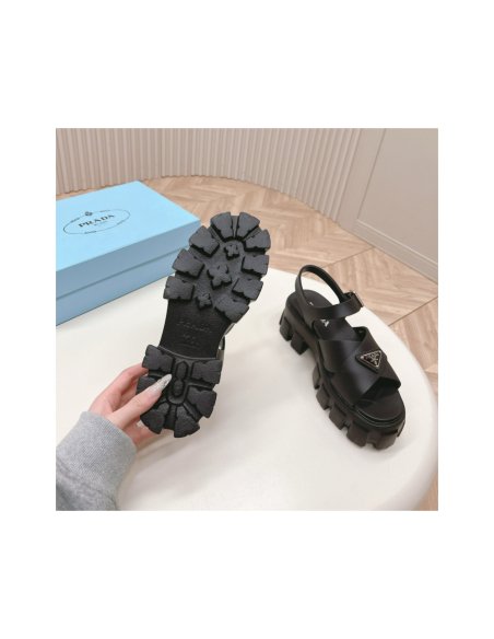 Cheap Reps Prada Monolith Sandals in Black Rubber