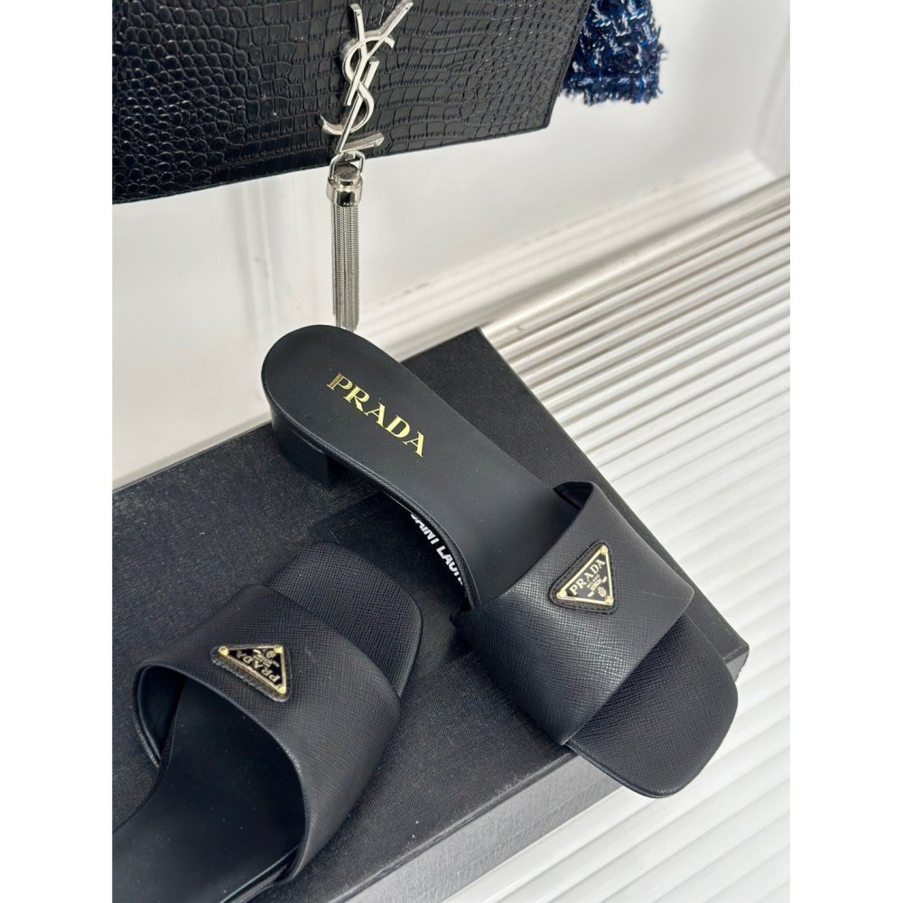 Cheap Reps Prada Heeled Sandals 35mm in Black Saff