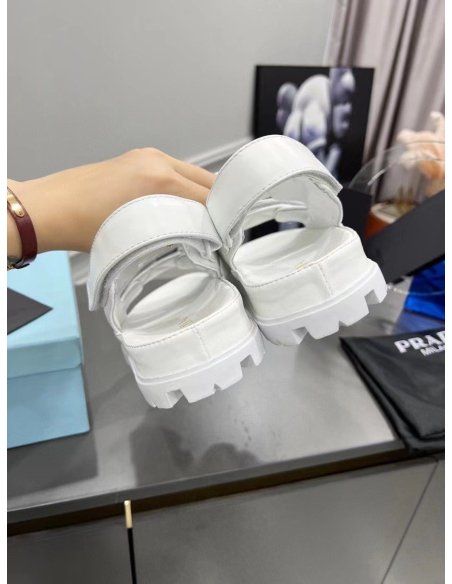 Cheap Reps Prada Padded Sandals In White Nappa Leather