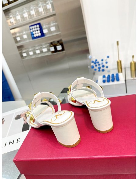 Cheap Reps Valentino Roman Stud Slide Sandals 60mm In White Calfskin