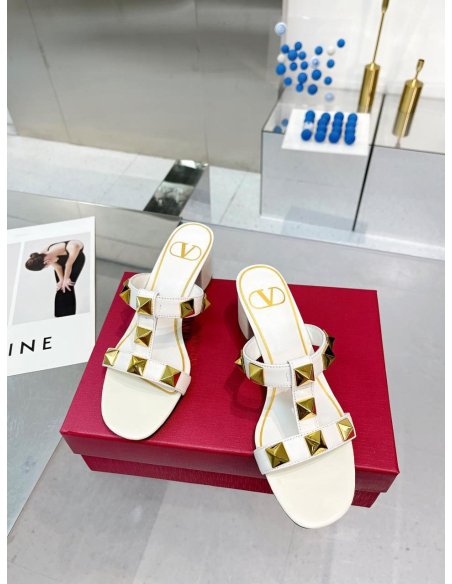 Cheap Reps Valentino Roman Stud Slide Sandals 60mm In White Calfskin