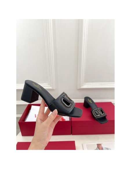 Cheap Reps Valentino VLogo Cut-out Slide Sandals 60mm in Black Leather