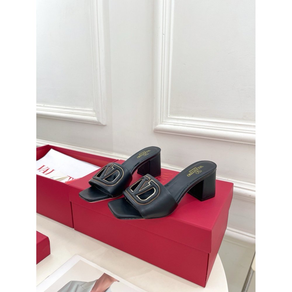 Cheap Reps Valentino VLogo Cut-out Slide Sandals 60mm in Black Leather