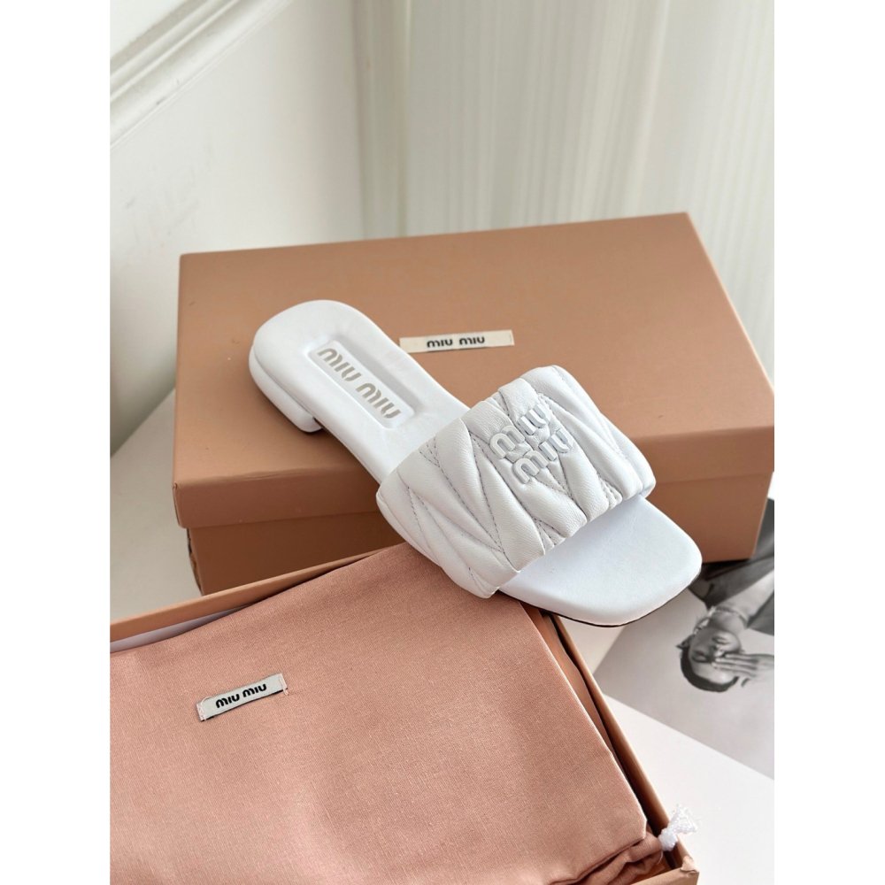 Cheap Reps Miu Miu Womens Slides in White Matelasse Nappa Leather