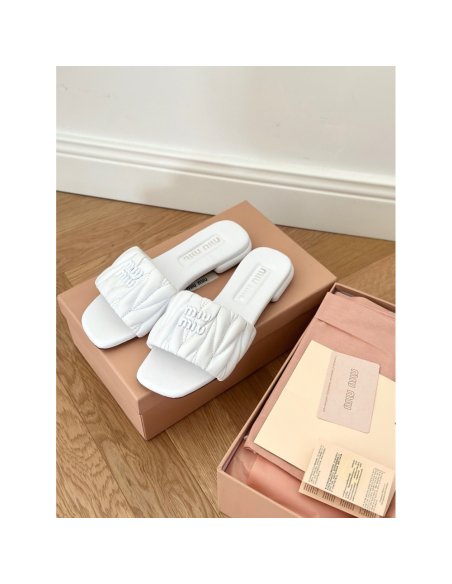 Cheap Reps Miu Miu Womens Slides in White Matelasse Nappa Leather
