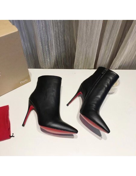 Cheap Reps Christian Louboutin So Kate Booty 100MM In Black Leather