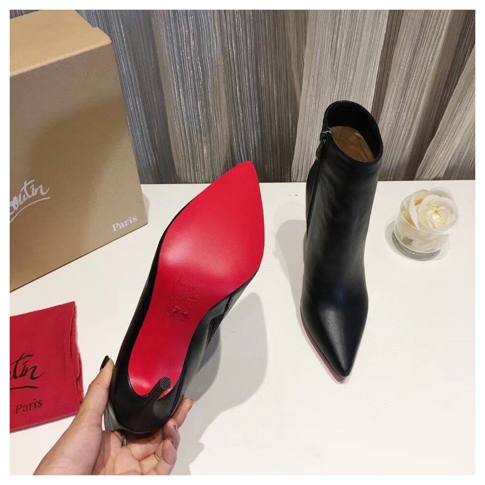 Cheap Reps Christian Louboutin So Kate Booty 100MM In Black Leather