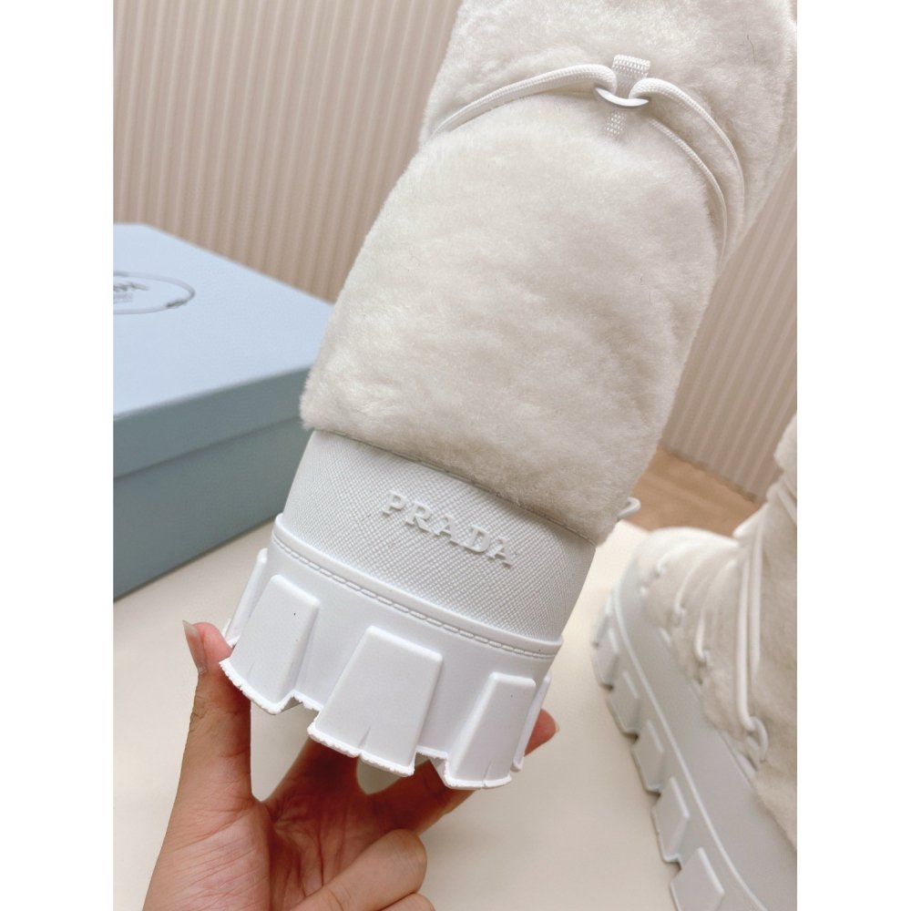 Cheap Reps Prada White Shearling Apres-ski Boots