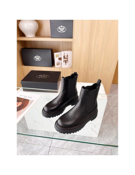 Cheap Reps Prada Chelsea Boots in Black Leather