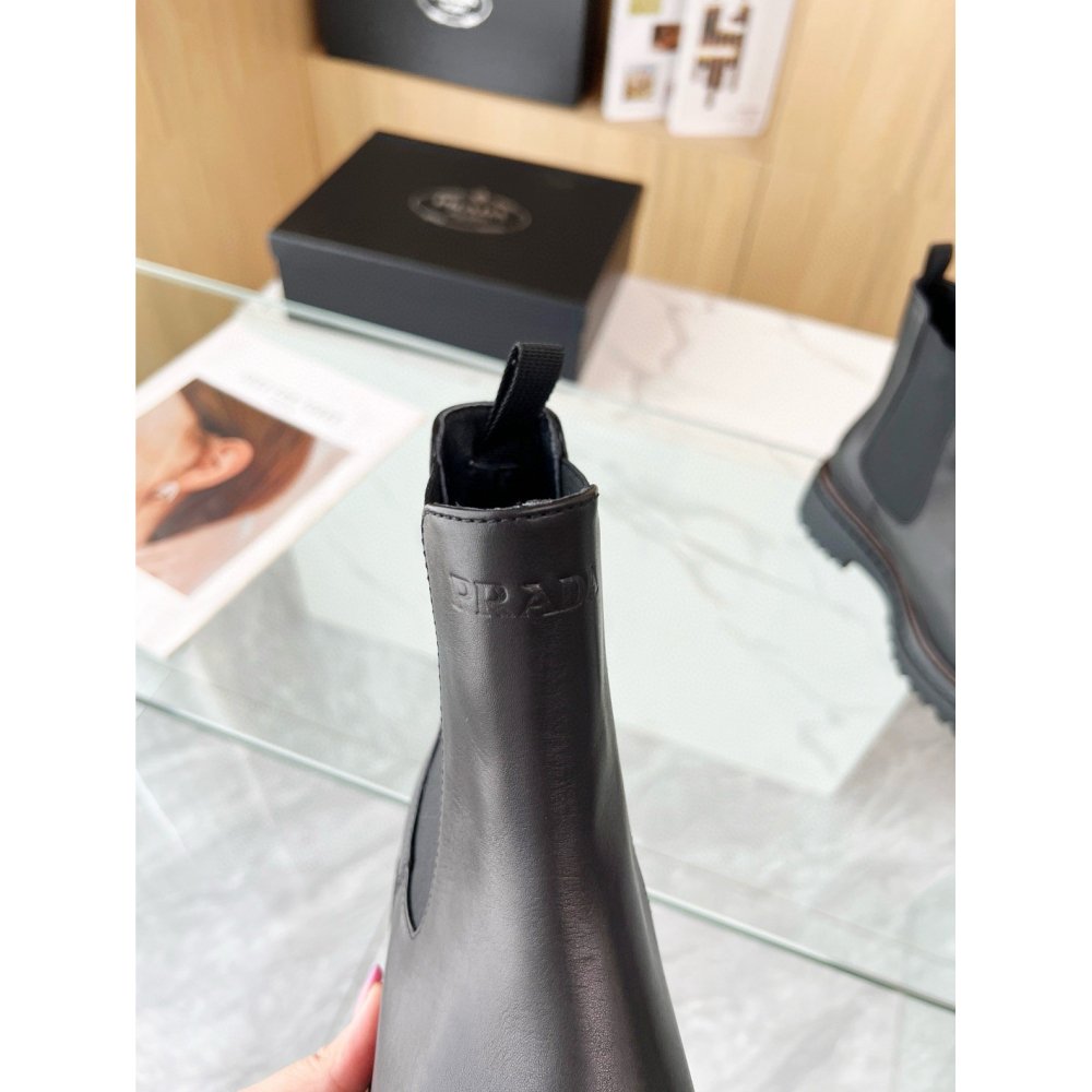 Cheap Reps Prada Chelsea Boots in Black Leather