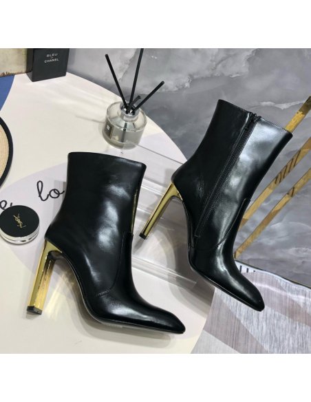 Cheap Reps Saint Laurent Auteuil Ankle Boots in Black Glazed Leather