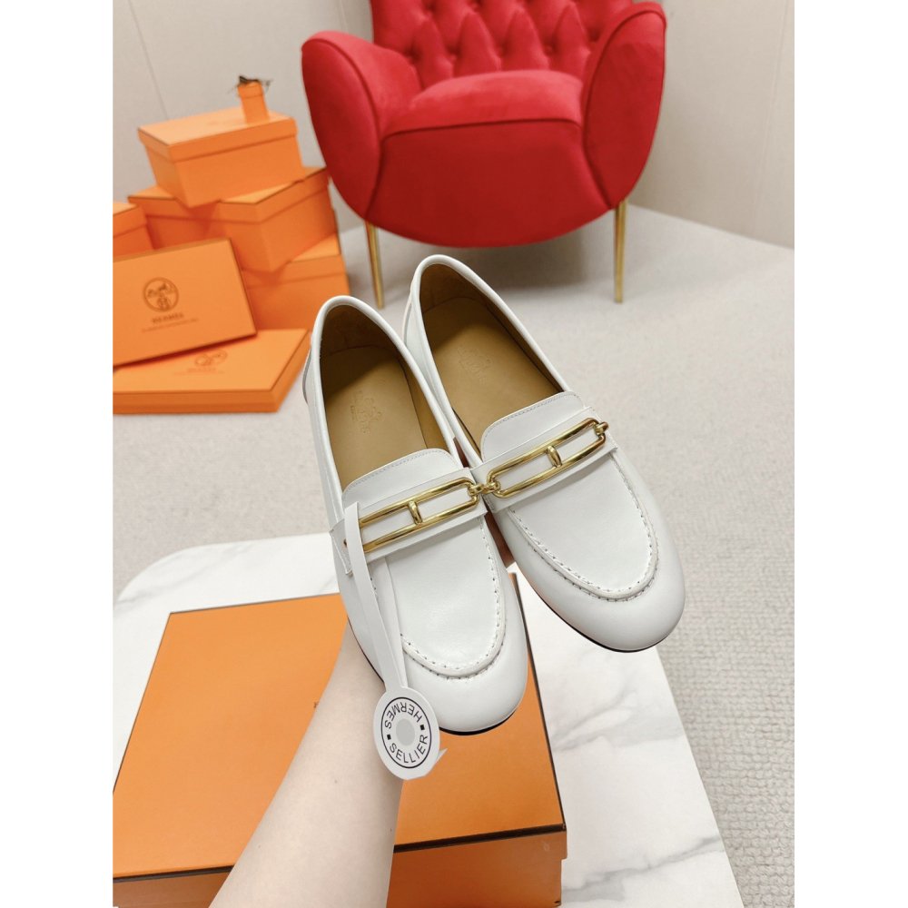Cheap Reps Hermes Womens Colette Loafers in White Leather