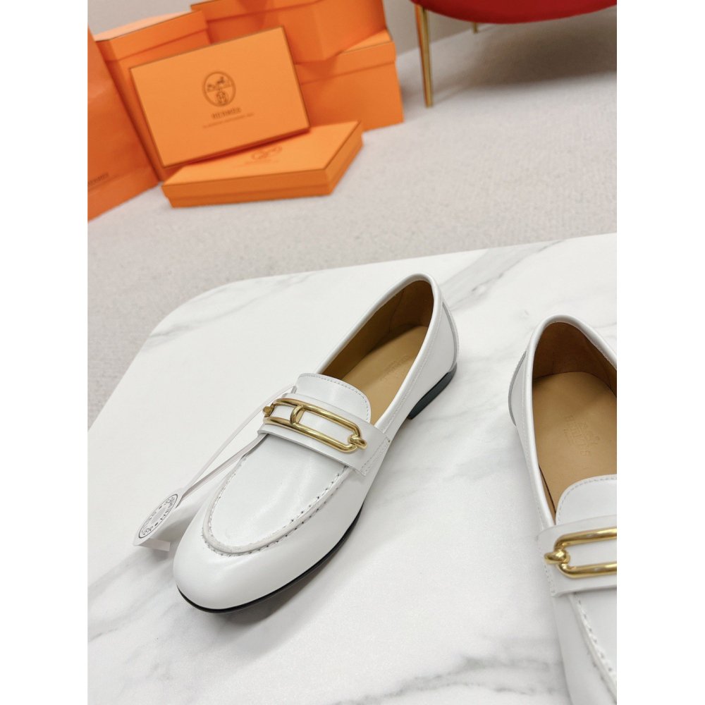 Cheap Reps Hermes Womens Colette Loafers in White Leather