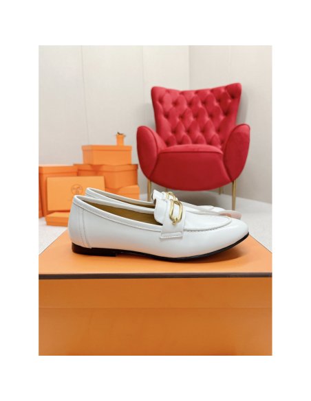 Cheap Reps Hermes Womens Colette Loafers in White Leather