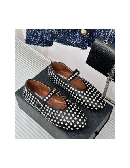 Cheap Reps Alaia Ballet Flats in Black Lambskin with Strass