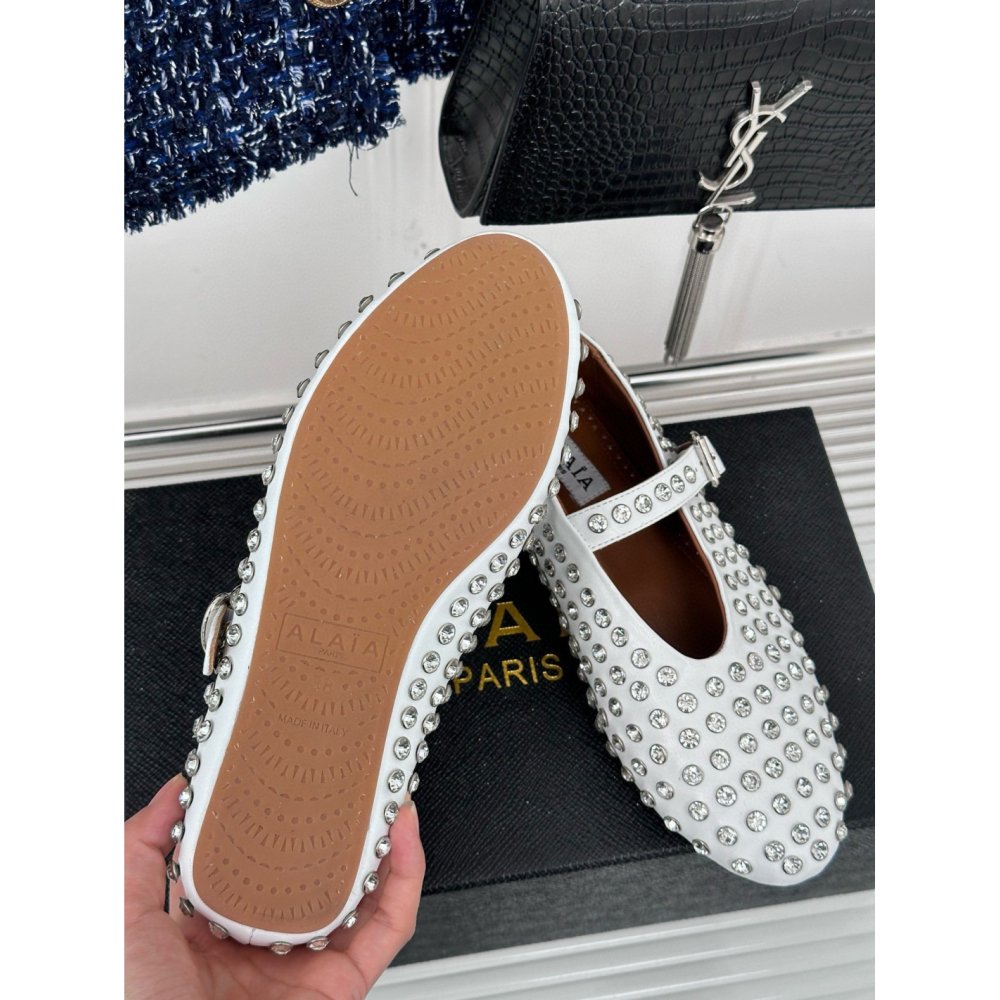 Cheap Reps Alaia Ballet Flats in White Lambskin with Strass