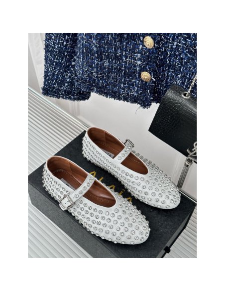 Cheap Reps Alaia Ballet Flats in White Lambskin with Strass