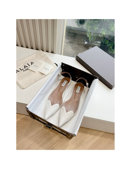 Cheap Reps Alaia Le Coeur Slingback Flats in White Patent Calfskin