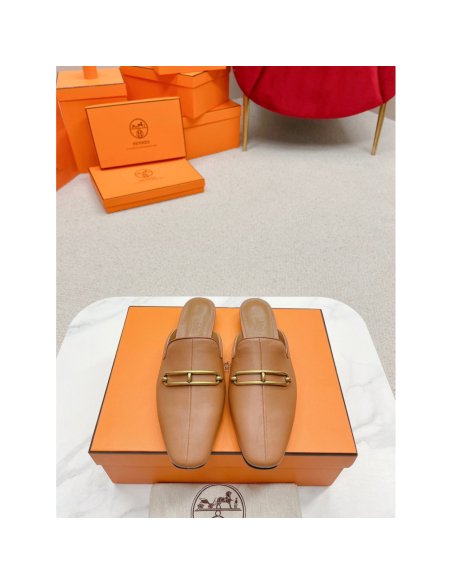 Cheap Reps Hermes Esmee Mules in Brown Calfskin