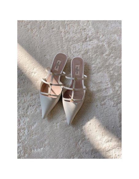 Cheap Reps Valentino Rockstud Wispy Mules in White Leather