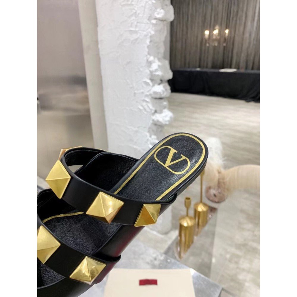 Cheap Reps Valentino Roman Stud Flat Mules In Black Leather