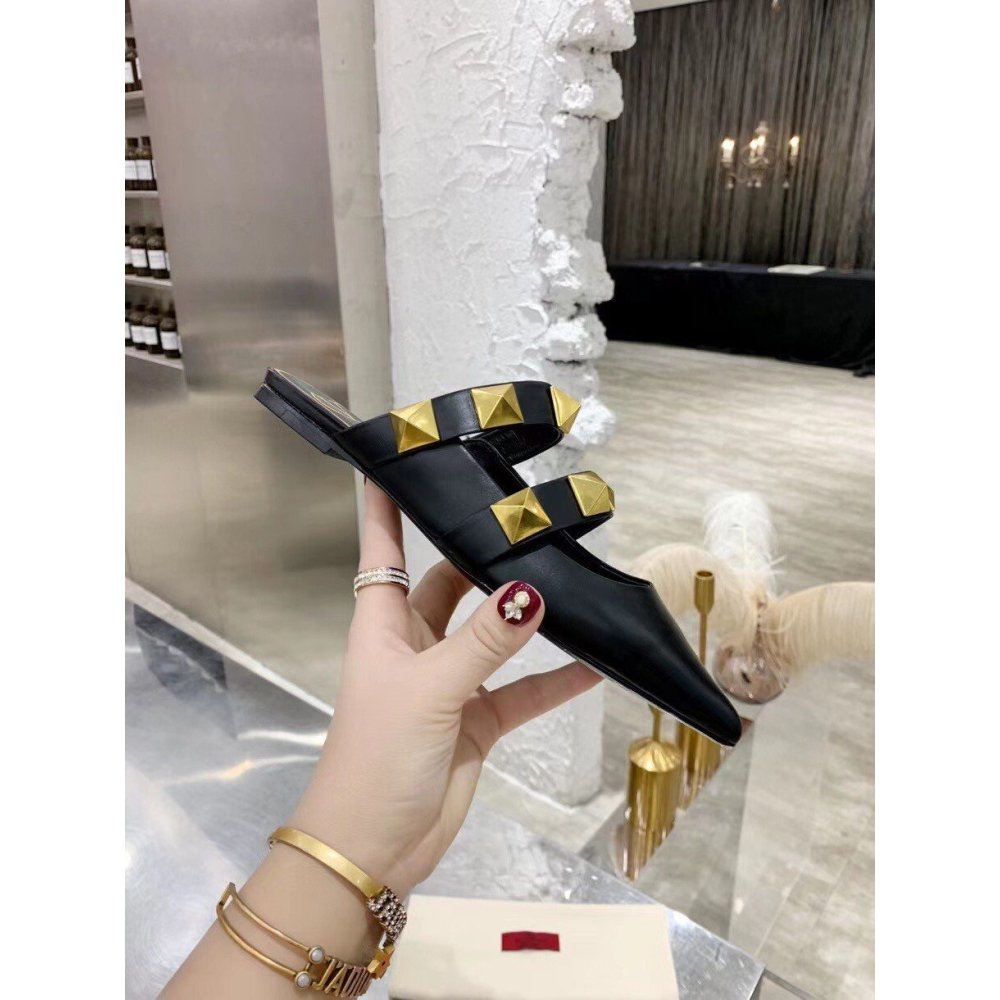 Cheap Reps Valentino Roman Stud Flat Mules In Black Leather