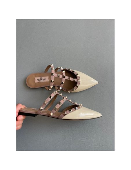 Cheap Reps Valentino Rockstud Flat Mules In White Patent Leather
