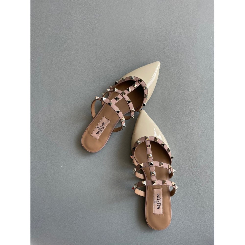 Cheap Reps Valentino Rockstud Flat Mules In White Patent Leather
