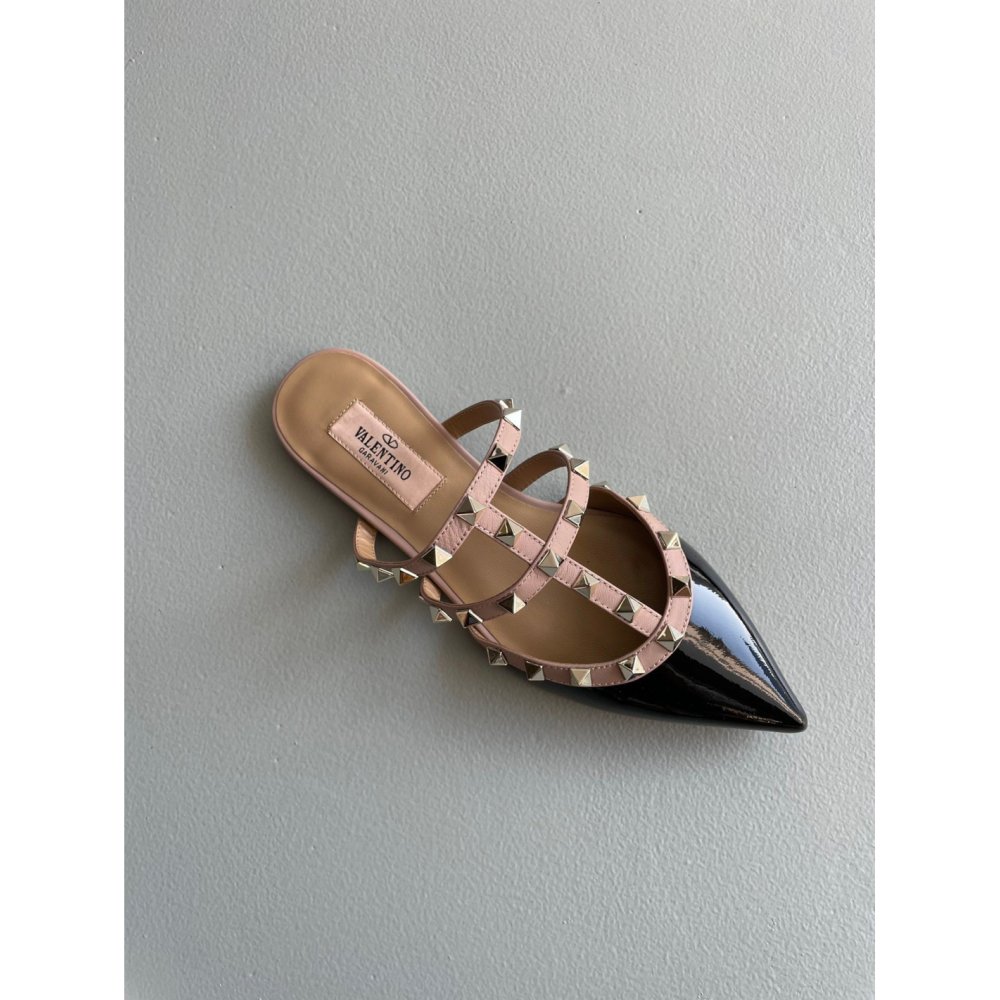 Cheap Reps Valentino Rockstud Flat Mules In Black Patent Leather
