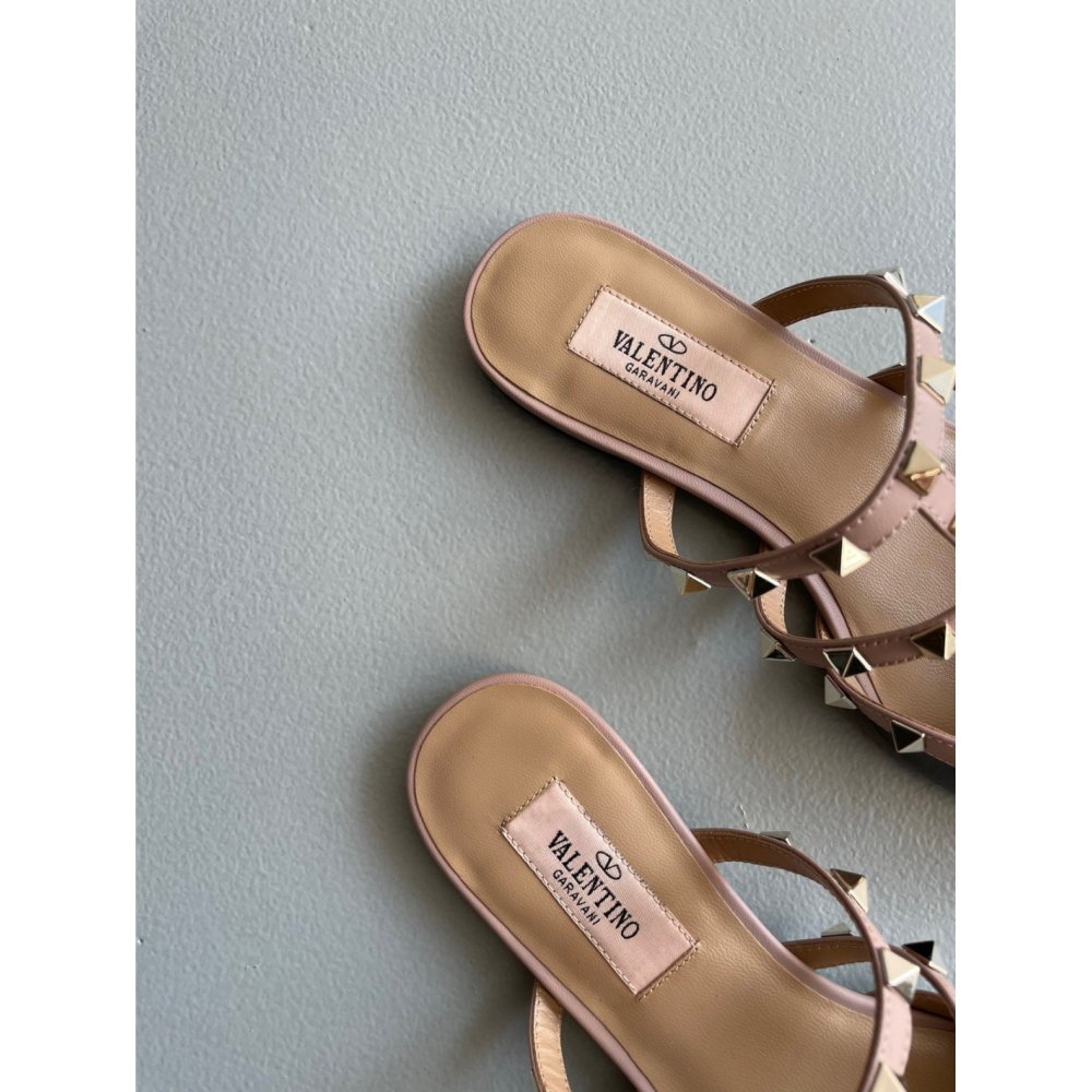 Cheap Reps Valentino Rockstud Flat Mules In Black Patent Leather