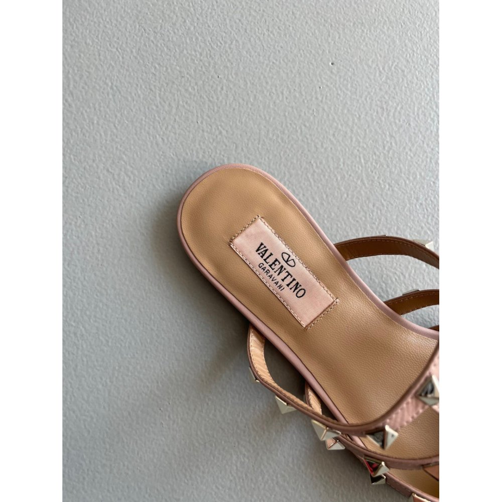 Cheap Reps Valentino Rockstud Flat Mules In Black Patent Leather