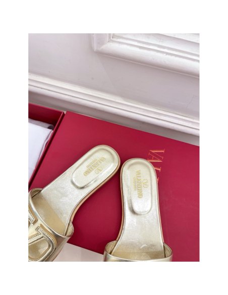 Cheap Reps Valentino VLogo Cut-out Slide Sandals in Gold Metallic Leather
