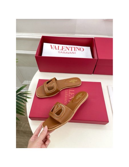 Cheap Reps Valentino VLogo Cut-out Slide Sandals in Brown Leather