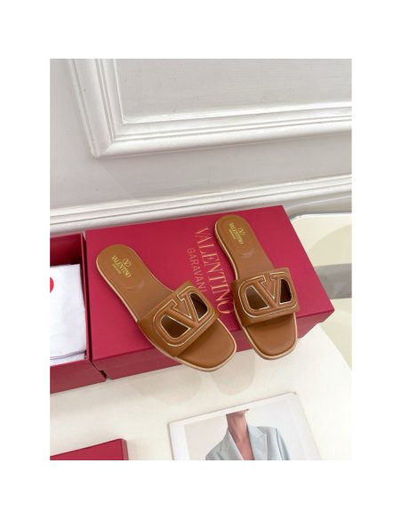 Cheap Reps Valentino VLogo Cut-out Slide Sandals in Brown Leather