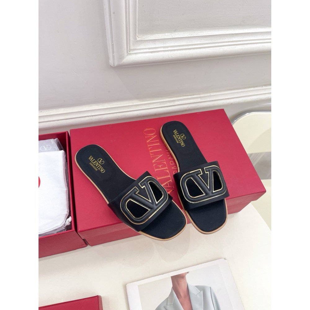 Cheap Reps Valentino VLogo Cut-out Slide Sandals in Black Leather