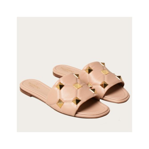 Cheap Reps Valentino Roman Stud Flat Slides In Powder Quilted Nappa