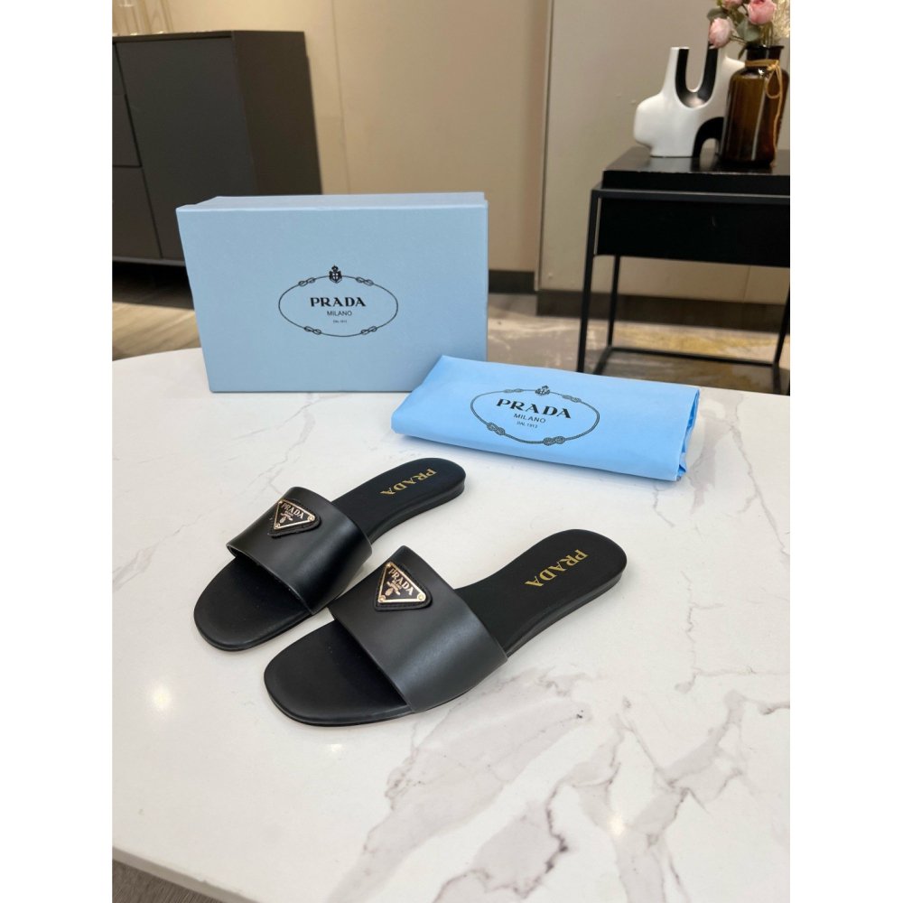 Cheap Reps Prada Womens Slides in Black Smooth Leather