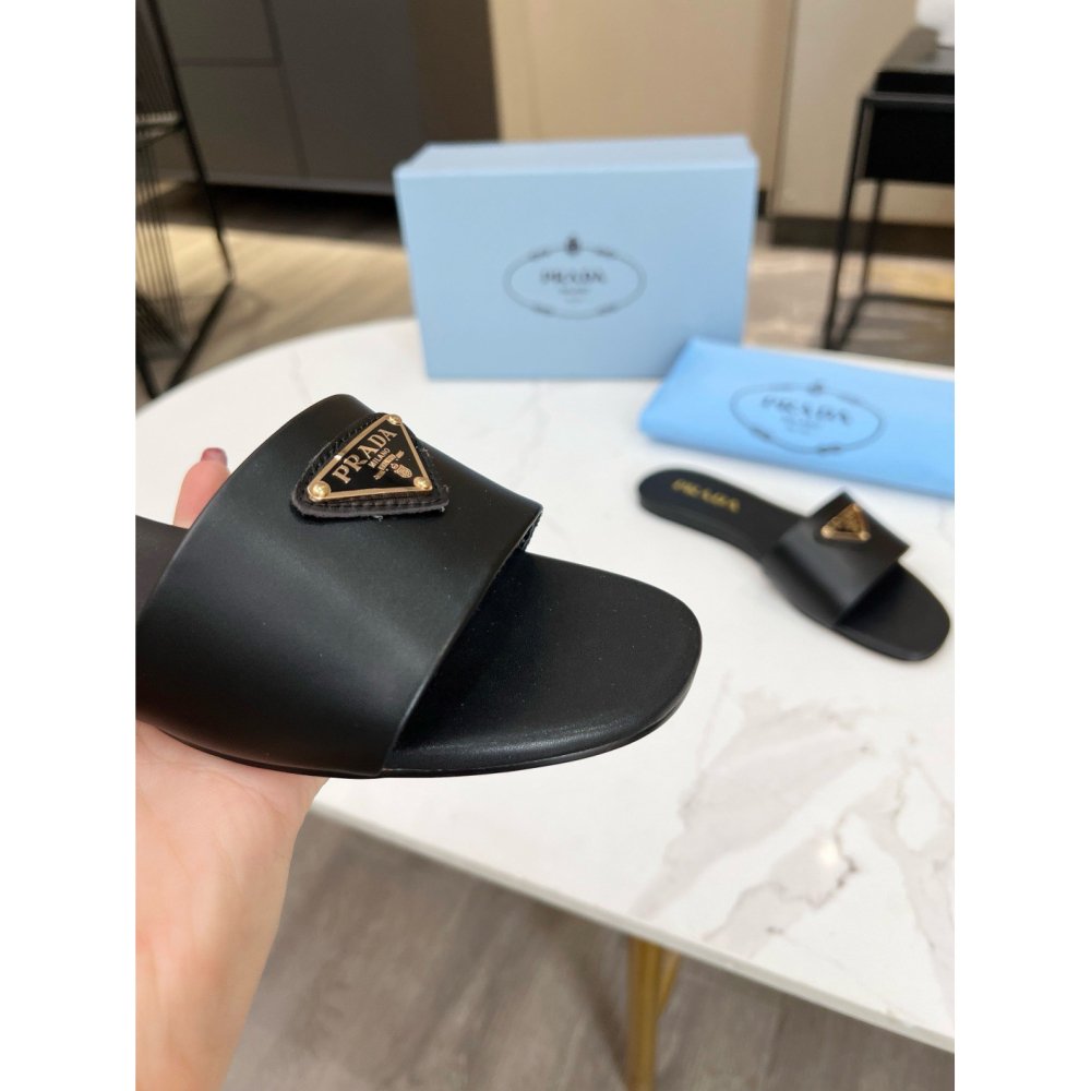 Cheap Reps Prada Womens Slides in Black Smooth Leather