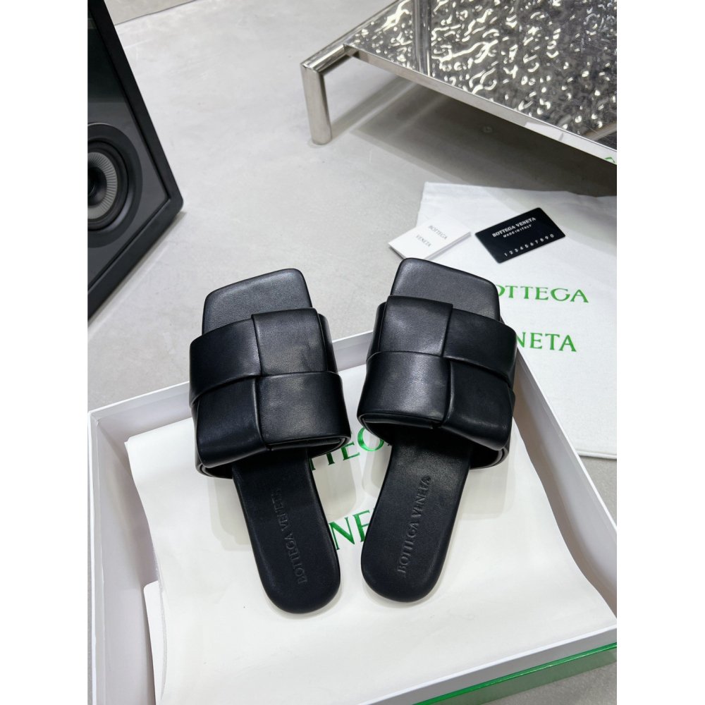 Cheap Reps Bottega Veneta Patch Flat Slides In Black Lambskin