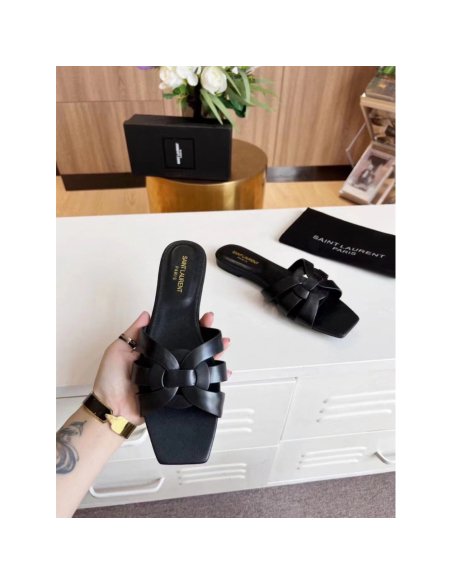 Cheap Reps Saint Laurent Tribute Slides In Black Calfskin