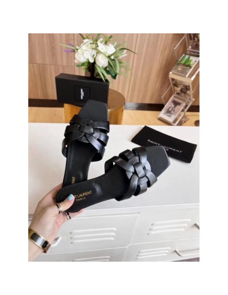 Cheap Reps Saint Laurent Tribute Slides In Black Calfskin