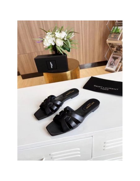 Cheap Reps Saint Laurent Tribute Slides In Black Calfskin