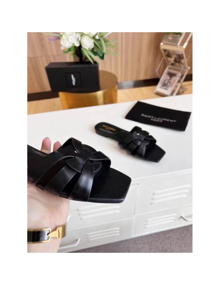 Cheap Reps Saint Laurent Tribute Slides In Black Calfskin