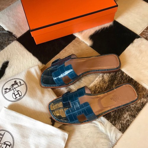 Cheap Reps Hermes Oran Slide Sandals In Blue Shiny Niloticus Crocodile Skin