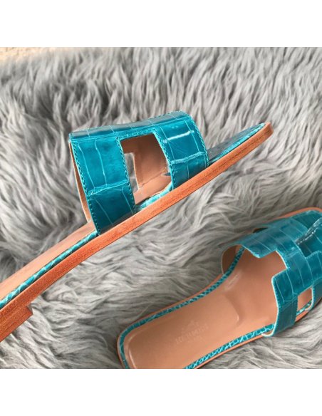 Cheap Reps Hermes Oran Slide Sandals In Blue Paon Shiny Niloticus Crocodile Skin